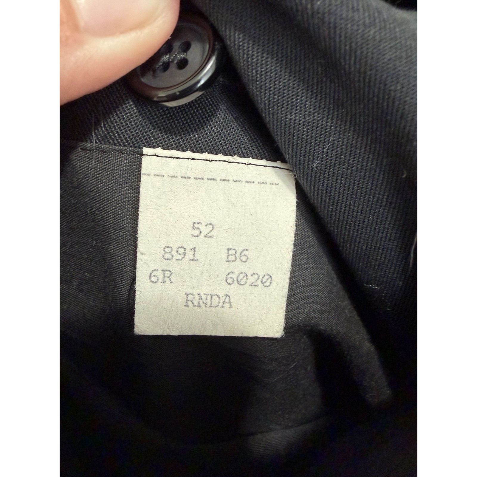 Vintage Burberrys Women's Trench Coat Black Check England Large Us Size 42-44 — image 8 of 8